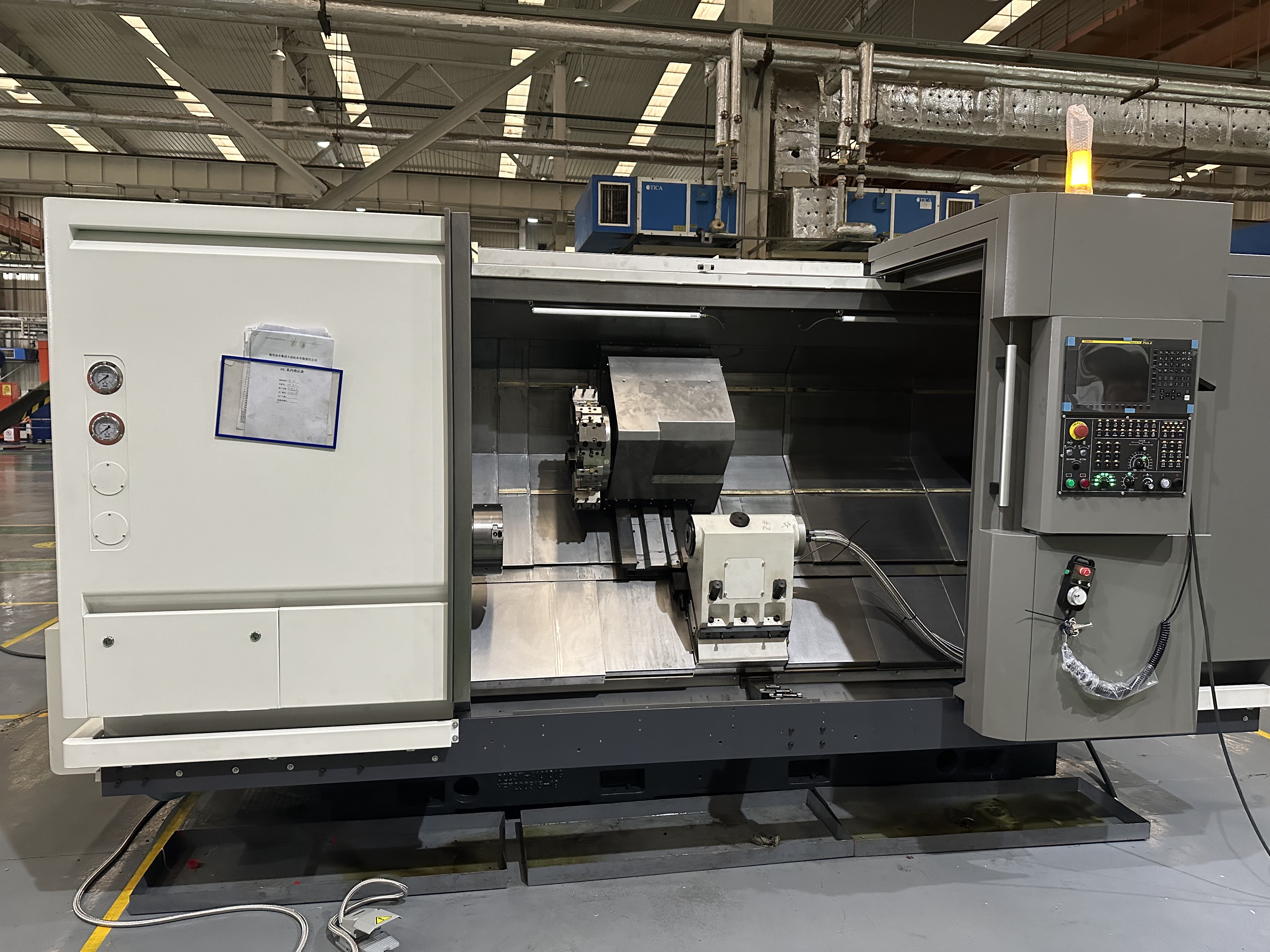 Torno CNC de bancada inclinada de alta calidad de 2 ejes DL-25M 