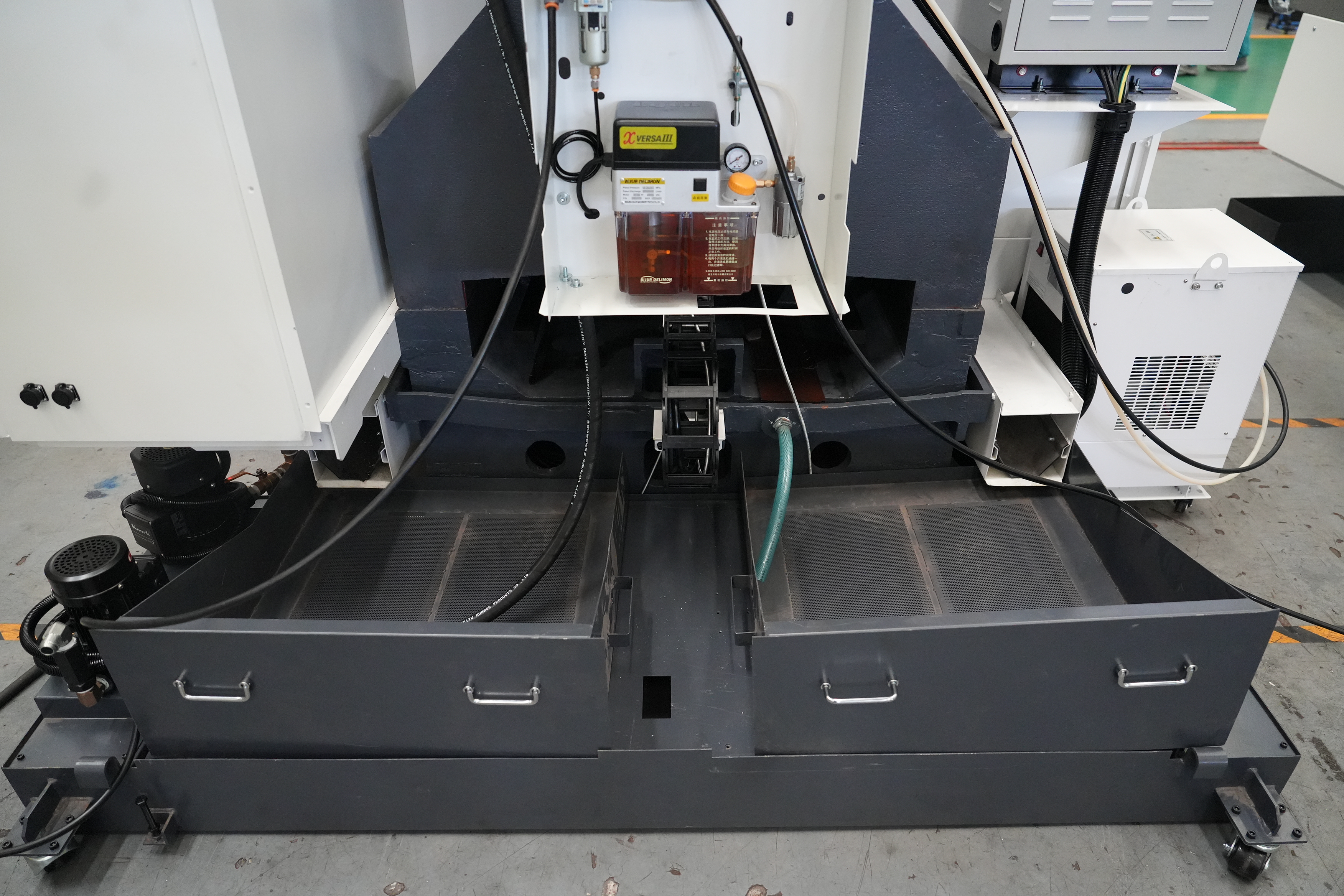 Centro de mecanizado vertical CNC de 3 ejes VDLS850